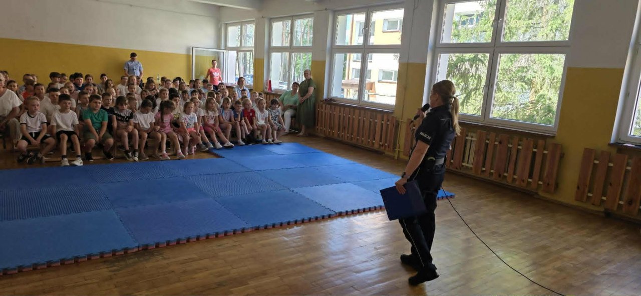 Spotkanie z policjantem – Bezpieczne wakacje