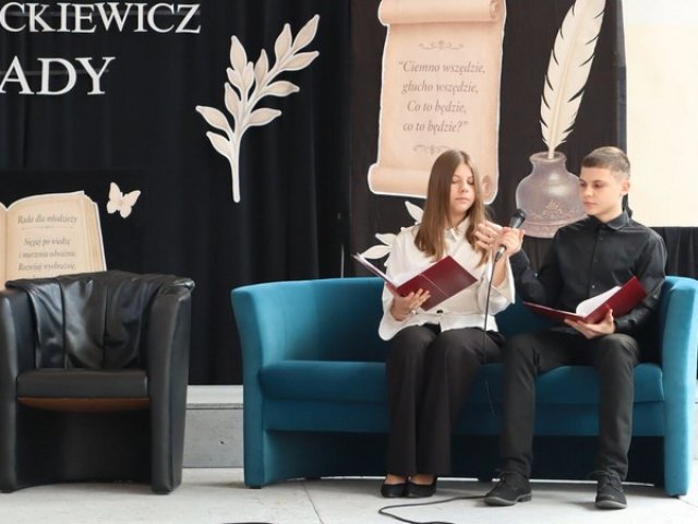 Narodowe Czytanie „Dziadów” Adama Mickiewicza